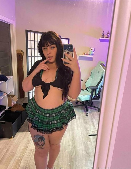 lolahbearxo porn model galleries