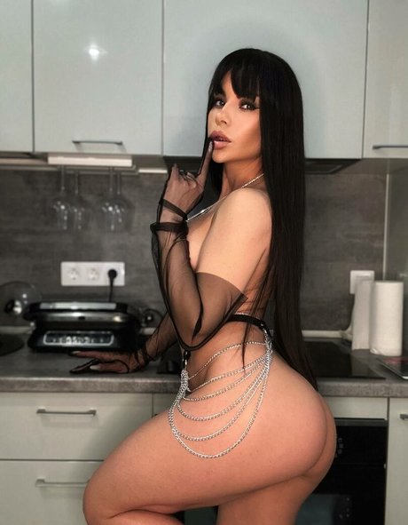 Nataliya Zibrova pretty model archive