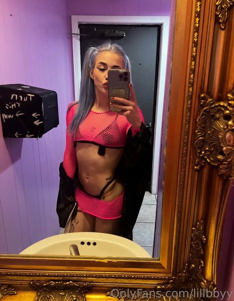 shemale fucks girl onlyfans nice photo