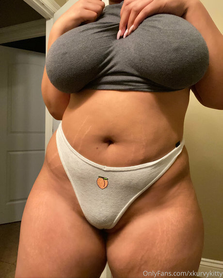 xkurvykittyfree high quality model images