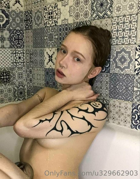 thick latina milf onlyfans art naked pic