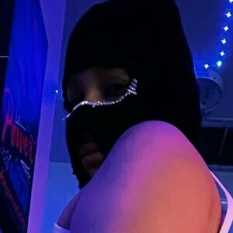 iguessfreesex pornstar beautiful picture