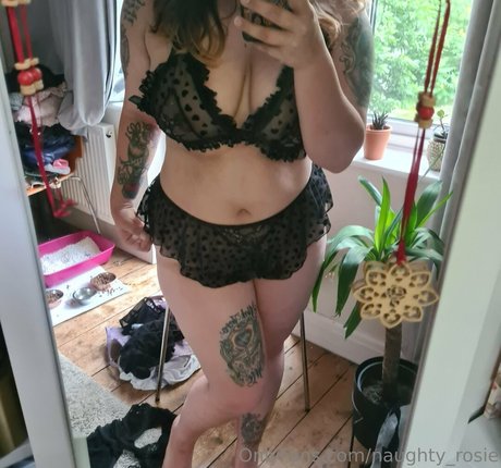 naughty rosie star pretty archive