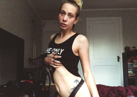 mature squirt onlyfans art porn pictures