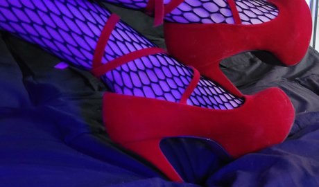 milf glasses onlyfans perfect photo