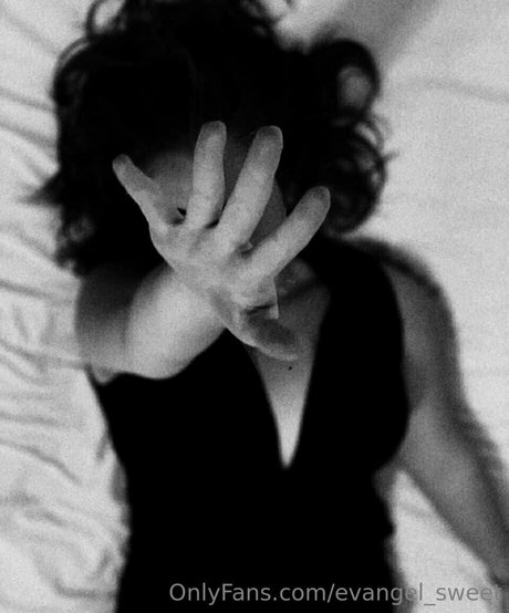 evangel sweet model xxx image