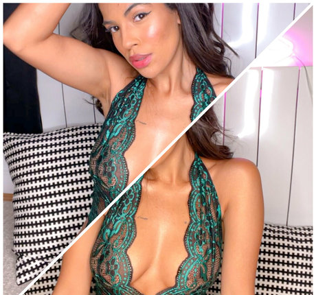 Camillerosex erotic star photo