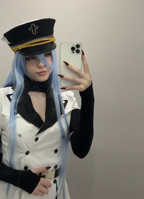 emiki28 model picture