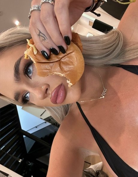 gloryhole onlyfans sexy nude img