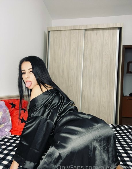 mature squirt onlyfans art porn picture