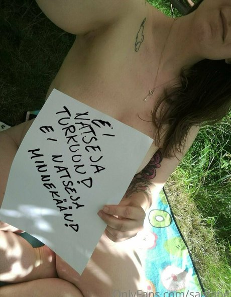 saatane nudes star images