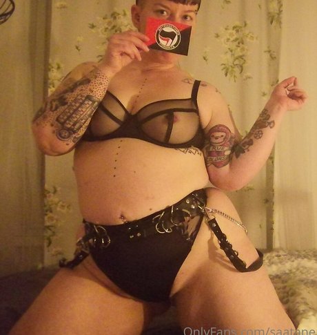 saatane top actress img