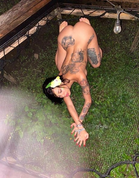 key2flow naked actress images