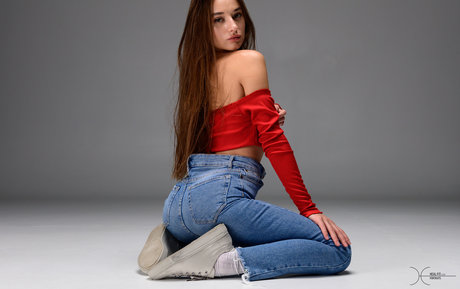 gloriasol naked model images