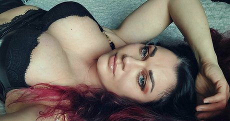 old lady onlyfans beautiful naked pic