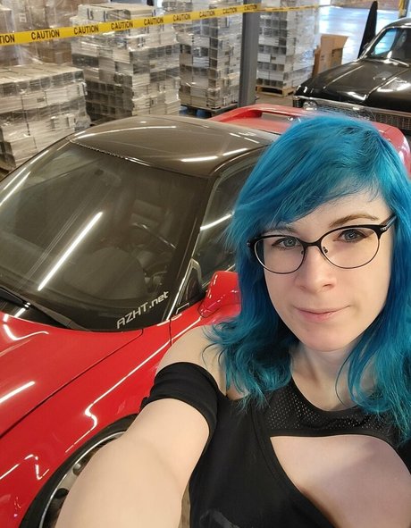 huge fake tits onlyfans top gallery