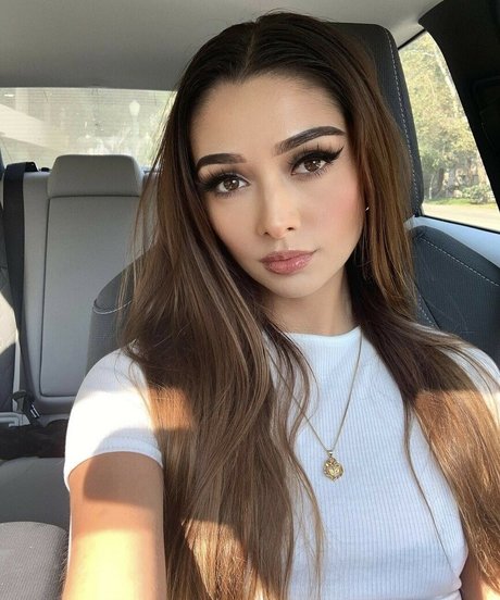 Angelica Jensen pretty model archive