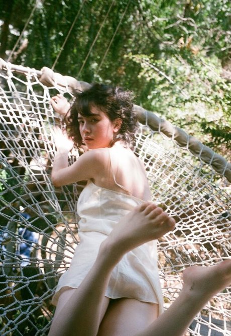 Mia Kerin model pics