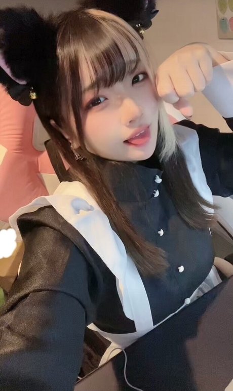 latina shemale onlyfans naked photo