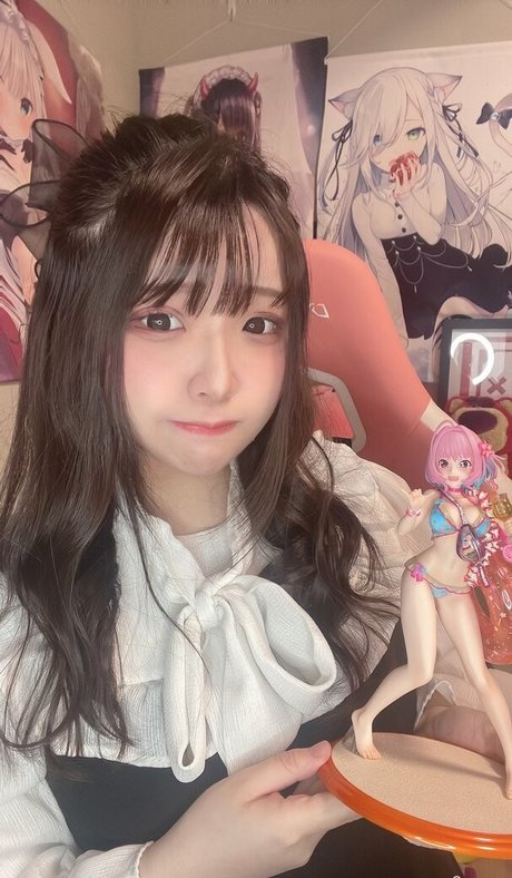 Yui Hiiragi best star photos