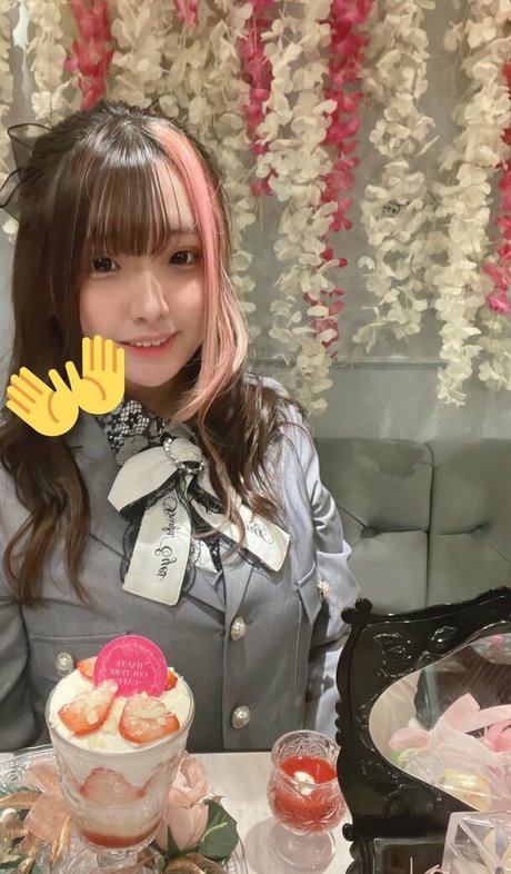 Yui Hiiragi nude pornstar pics