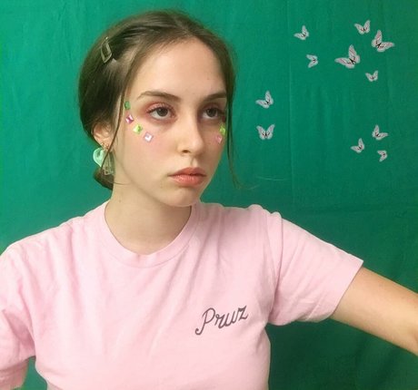 Mica Tenenbaum pretty star picture