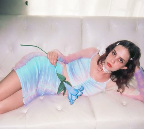 Mica Tenenbaum model top pics