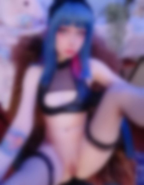 Starrymidsummer nudes actress picture