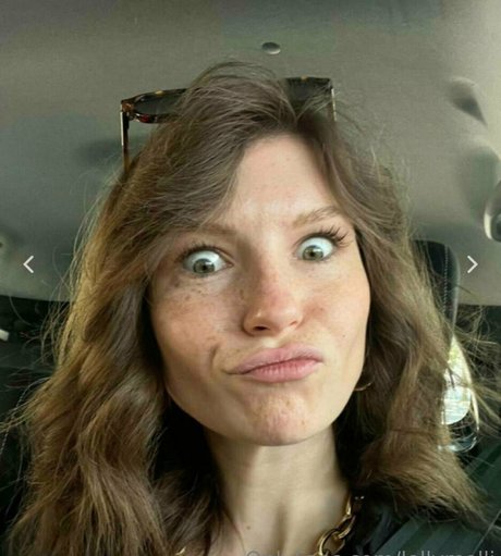 lollymolli model picture