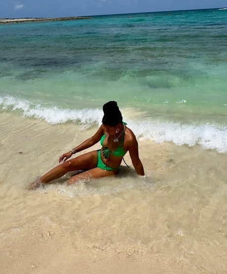 Storm Reid free pornstar photos