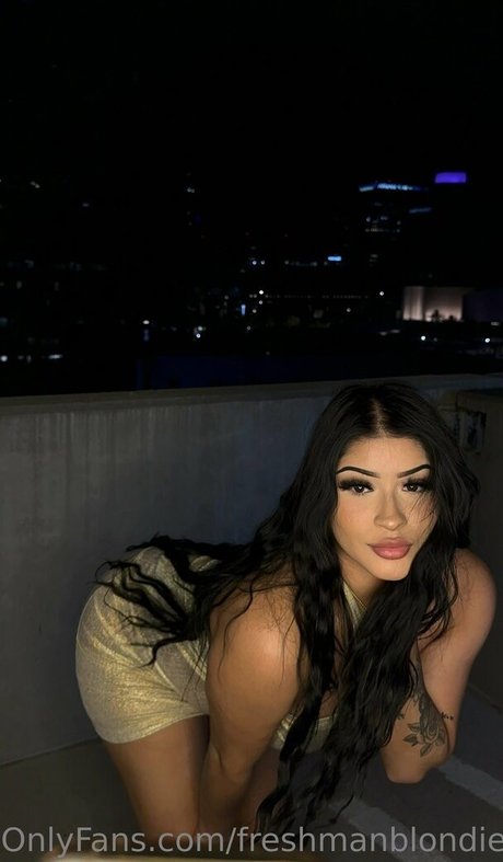 petite slut onlyfans nude images