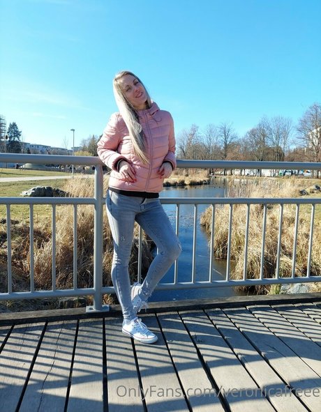 veronicafreee star nude picture