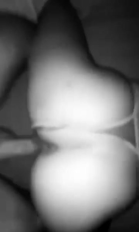 Charlilove model perfect photos