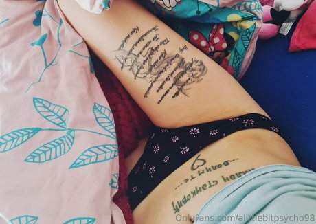 alittlebitpsycho98 pornstar exclusive picture