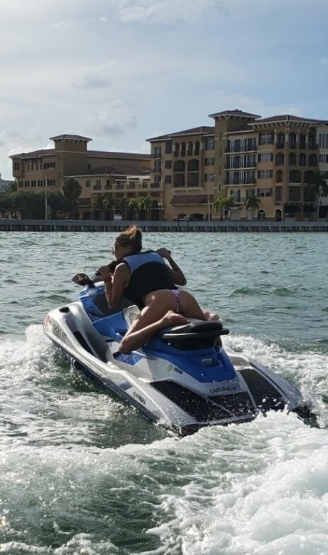 hottest young onlyfans pretty images