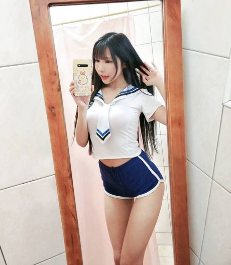 victoria__1998__ top model pic