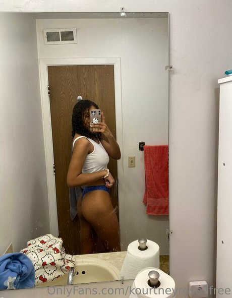 kourtneyrose7free star pornographic gallery