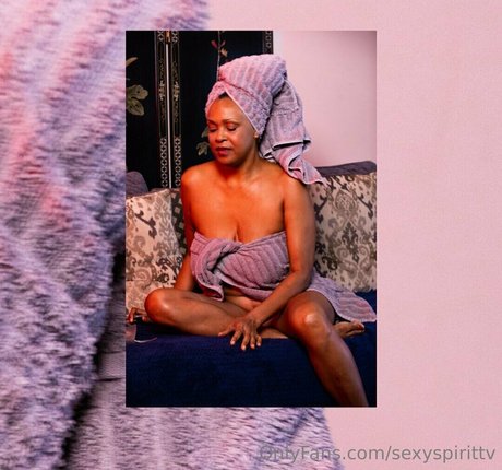 sexyspirittv model top pics