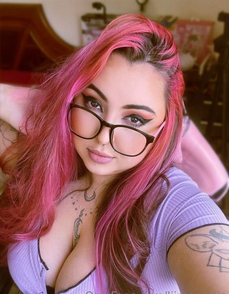 jiimenagis nudes star image