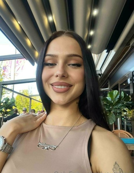 lesbian anal strapon onlyfans naked picture