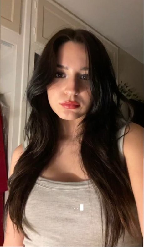 buniibandit hot actress pictures