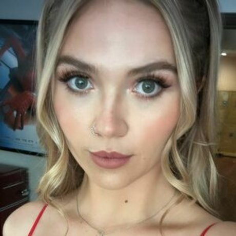 Angie Faith star sex photo