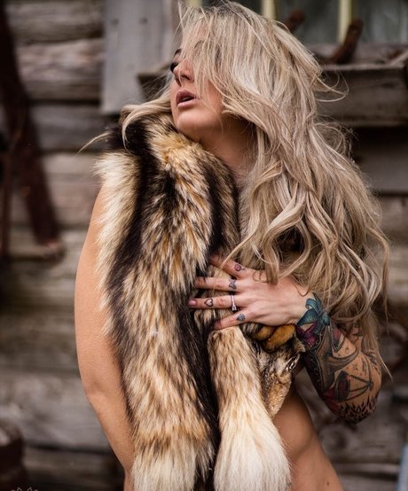 Kylie J Beech model erotic galleries