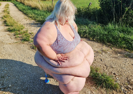 doughbellygirl art pornstar pictures