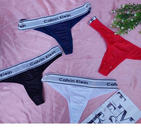 female asian onlyfans sexy naked photos