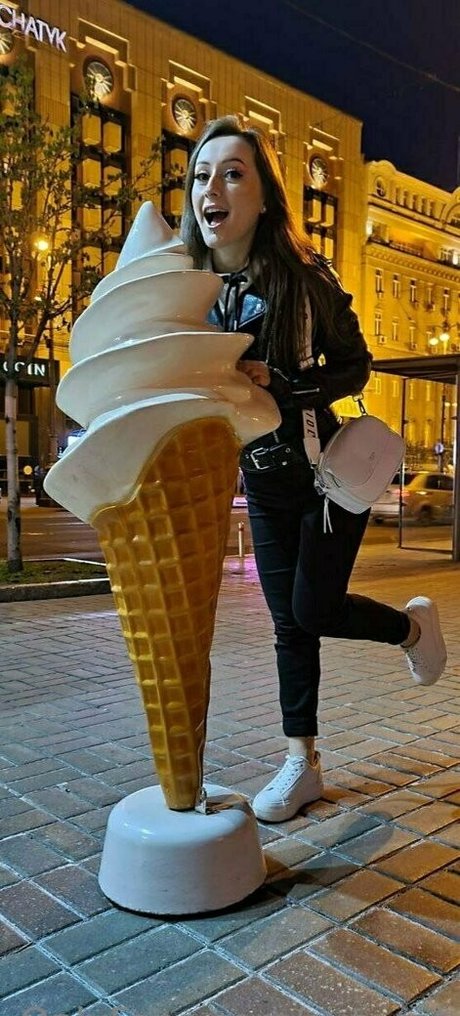 mi ameli sexy star gallery