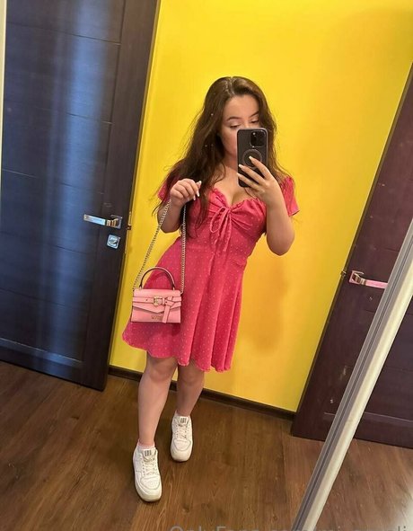 mi ameli pretty star galleries