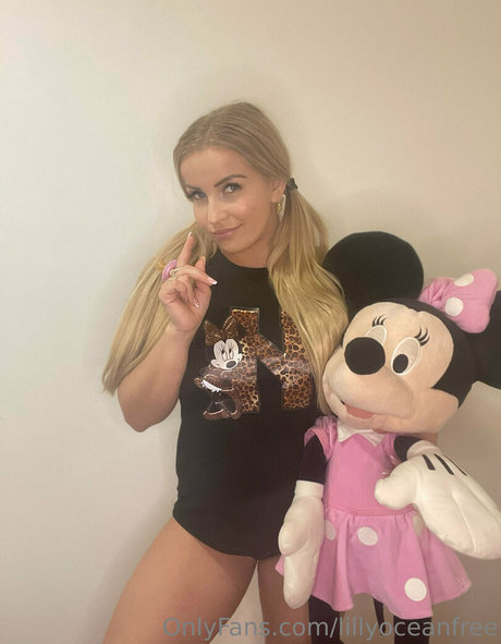 lillyoceanfree hot pornstar pics