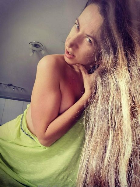 lillyoceanfree model sex gallery