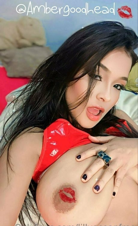 lillyoceanfree model naked galleries